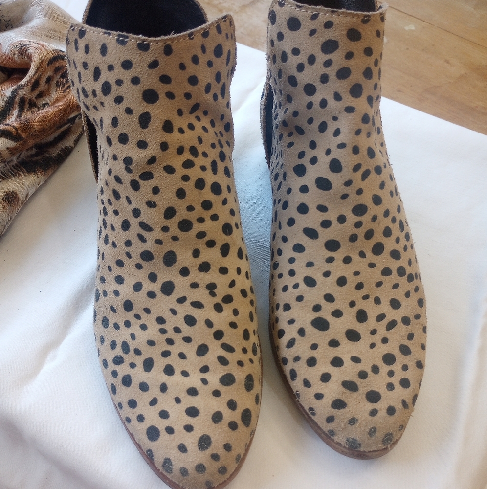 Dolce Vita kaidie Lady Leopard Suede Ankle Boots